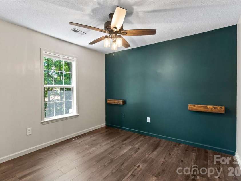100 Diamond Drive, Mooresville, NC 28117.  MLS# CAR4392467, YatesRealty ID 31942. Bedroom