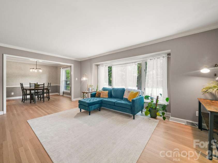 5329 Providence Road, Charlotte, NC 28226.  MLS# CAR4389991, YatesRealty ID 31943. 