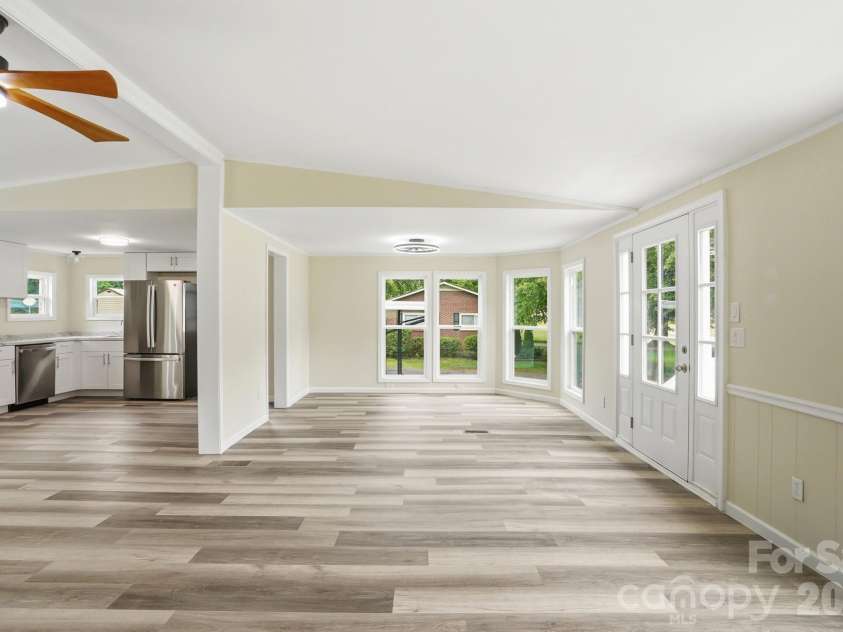 241 Presbyterian Road, Mooresville, NC 28115.  MLS# CAR4390840, YatesRealty ID 31945. 