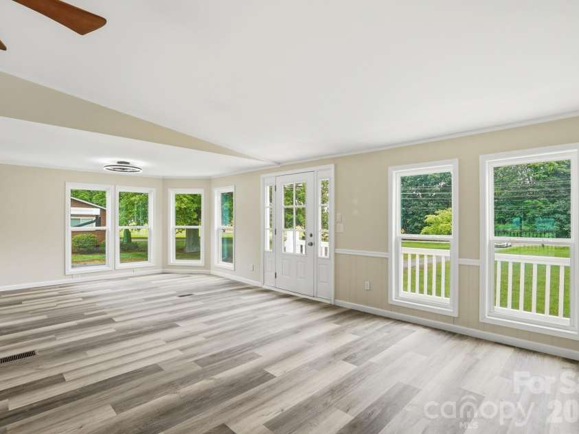 241 Presbyterian Road, Mooresville, NC 28115.  MLS# CAR4390840, YatesRealty ID 31945. 