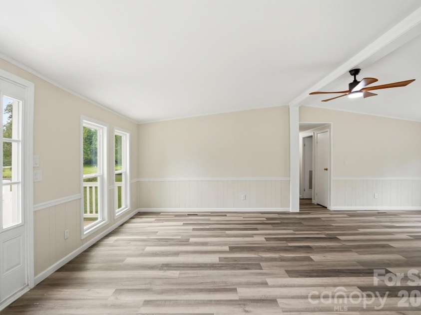 241 Presbyterian Road, Mooresville, NC 28115.  MLS# CAR4390840, YatesRealty ID 31945. 