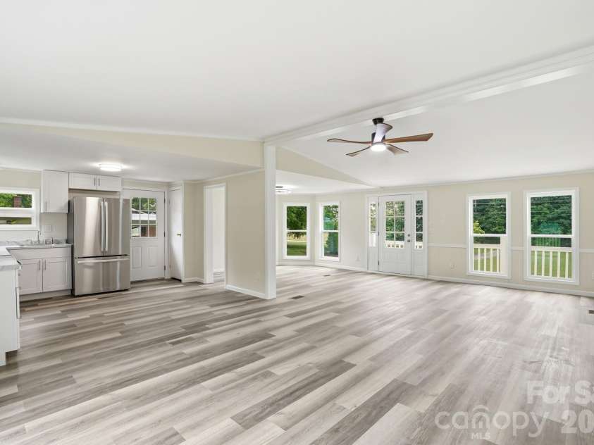 241 Presbyterian Road, Mooresville, NC 28115.  MLS# CAR4390840, YatesRealty ID 31945. 
