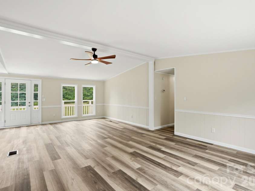241 Presbyterian Road, Mooresville, NC 28115.  MLS# CAR4390840, YatesRealty ID 31945. 