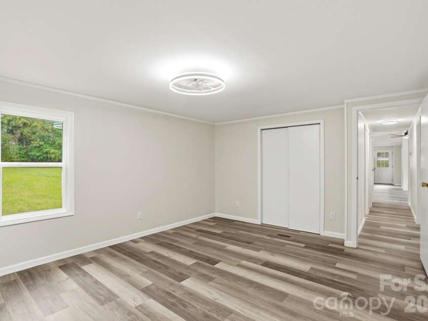 241 Presbyterian Road, Mooresville, NC 28115.  MLS# CAR4390840, YatesRealty ID 31945. 
