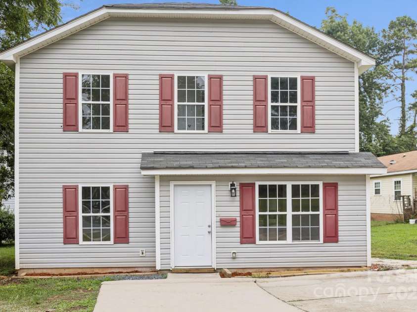 609 Billingsley Road, Charlotte, NC 28211.  MLS# CAR4291320, YatesRealty ID 31949. 