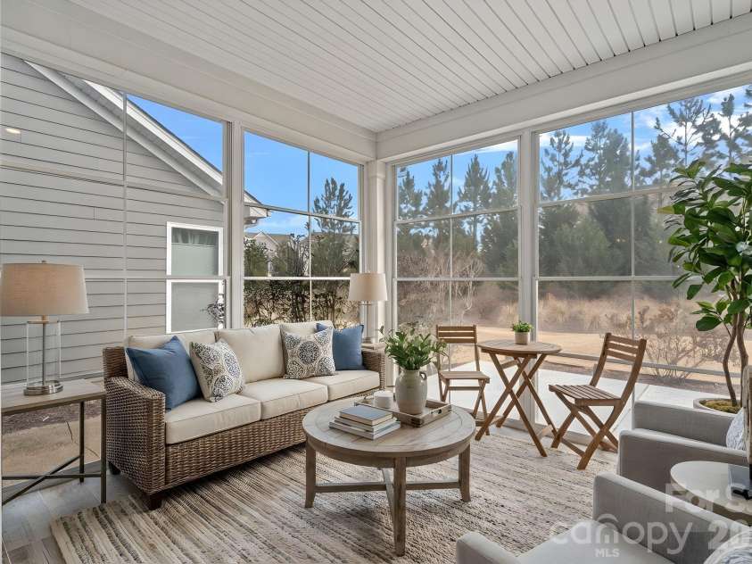 5536 Cheerful Lane, Charlotte, NC 28215.  MLS# CAR4344302, YatesRealty ID 3195. Back Porch - Virtually Staged