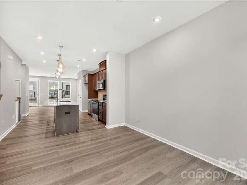 5517 Swaling Street, Charlotte, NC 28217.  MLS# CAR4394092, YatesRealty ID 31950. Open concept second floor