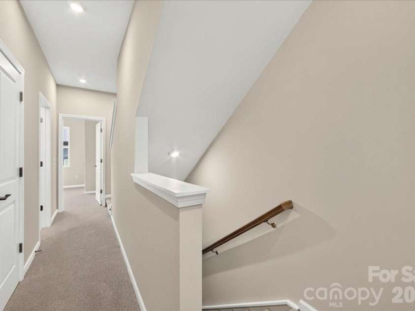 5517 Swaling Street, Charlotte, NC 28217.  MLS# CAR4394092, YatesRealty ID 31950. Third floor landing