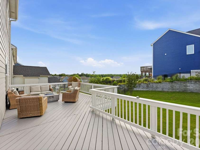 2107 Masons Bend Drive, Fort Mill, SC 29708.  MLS# CAR4391771, YatesRealty ID 31955. 