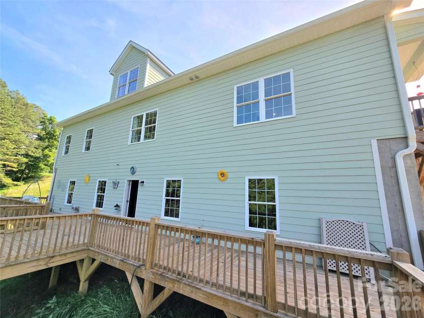 37 Justice Drive, Leicester, NC 28748.  MLS# CAR4393415, YatesRealty ID 31957. 
