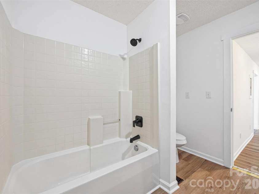 604 Mauney Avenue, Kings Mountain, NC 28086.  MLS# CAR4387457, YatesRealty ID 31958. 