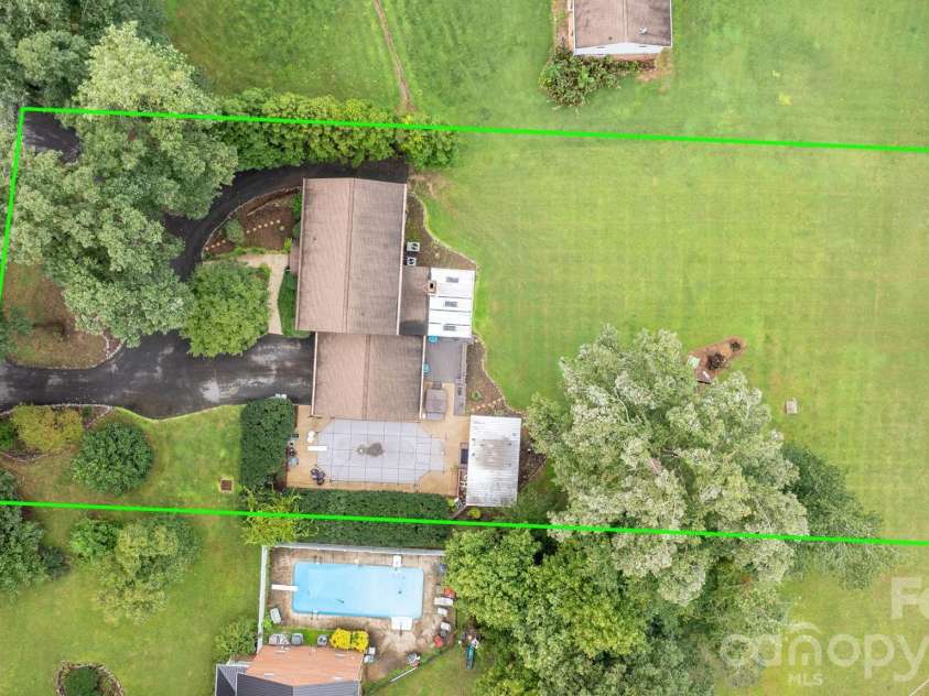3110 Ninth Tee Drive, Newton, NC 28658.  MLS# CAR4427024, YatesRealty ID 31959. Aerial view with lot lines