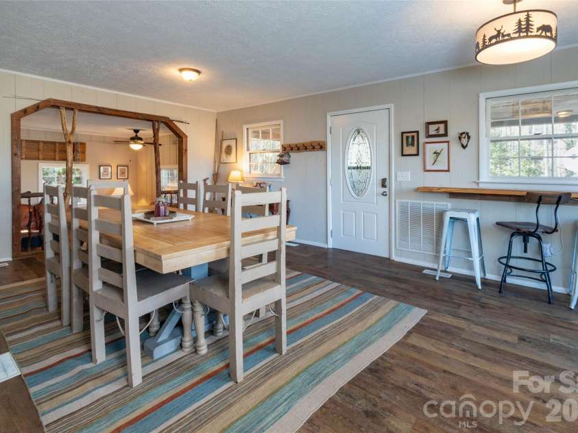 244 Grindstone Knob Road, Whittier, NC 28789.  MLS# CAR4342276, YatesRealty ID 3196. 