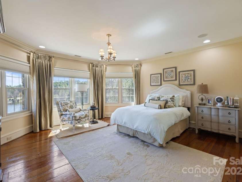 525 Lake Lynn Road, Concord, NC 28025.  MLS# CAR4239397, YatesRealty ID 3196. Guest Suite Four