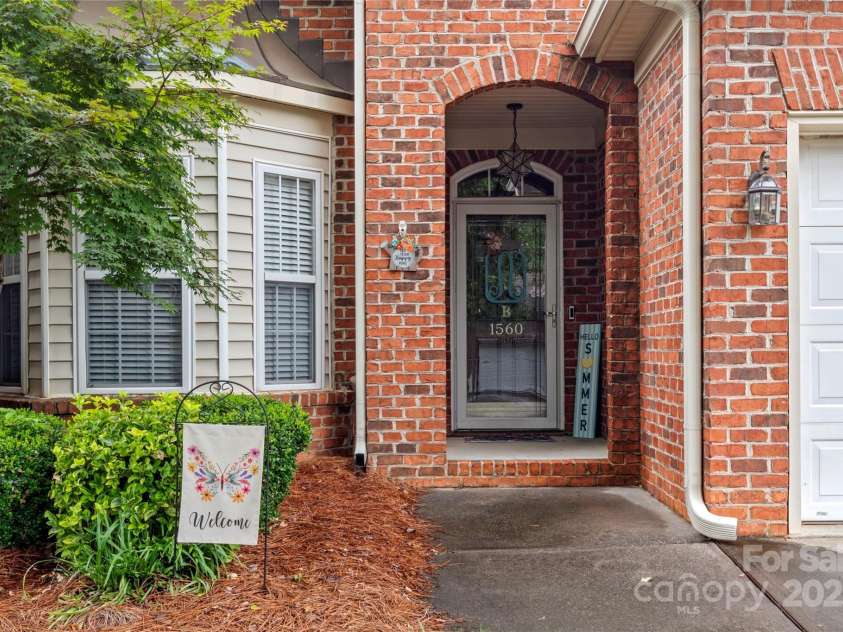 1560 Conning Court, Kernersville, NC 27284.  MLS# CAR4291764, YatesRealty ID 31960. 