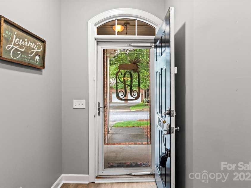 1560 Conning Court, Kernersville, NC 27284.  MLS# CAR4291764, YatesRealty ID 31960. 
