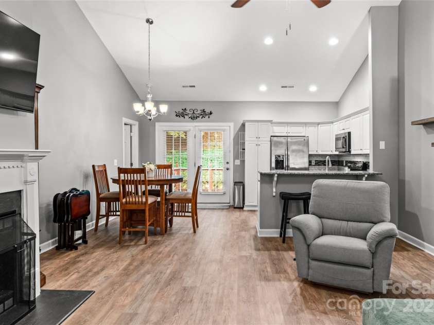 1560 Conning Court, Kernersville, NC 27284.  MLS# CAR4291764, YatesRealty ID 31960. 