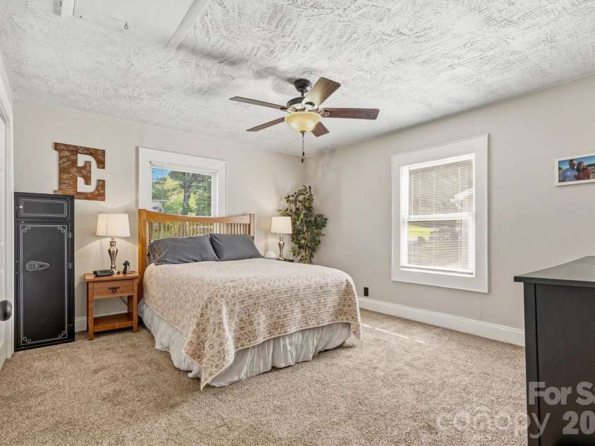 906 Oregon Avenue, Kannapolis, NC 28083.  MLS# CAR4389007, YatesRealty ID 31961. Primary Bedroom