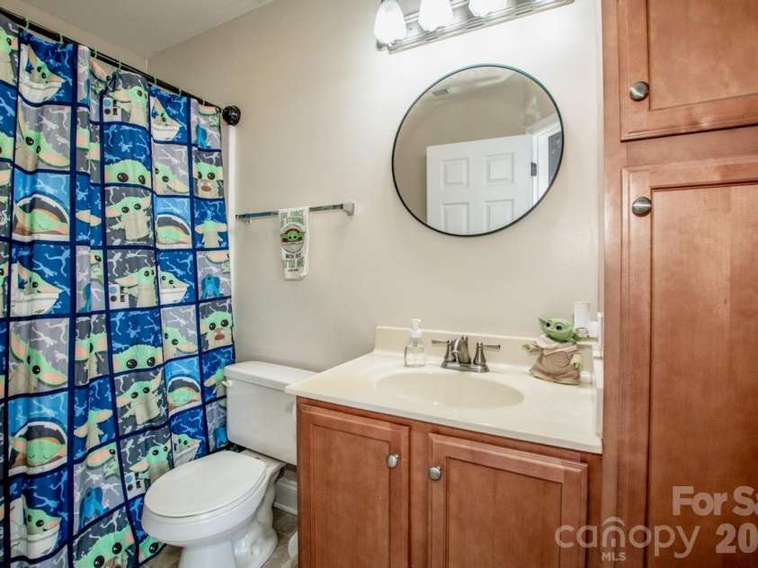 4151 Kenton Glenn Court, Concord, NC 28027.  MLS# CAR4394725, YatesRealty ID 31962. Full bath