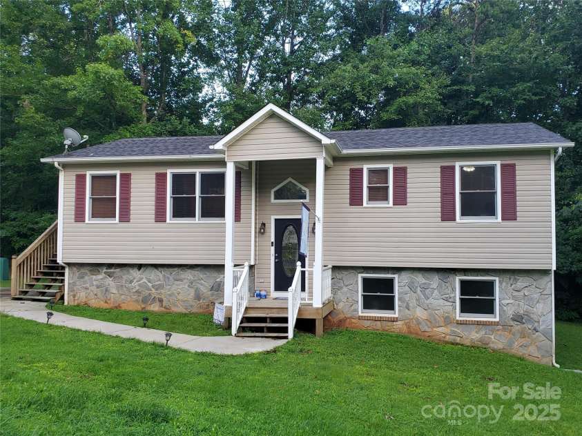 134 Millard Lane, Troutman, NC 28166.  MLS# CAR4287571, YatesRealty ID 31963. 