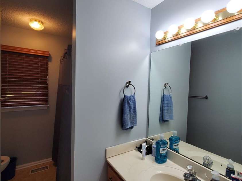 134 Millard Lane, Troutman, NC 28166.  MLS# CAR4287571, YatesRealty ID 31963. 