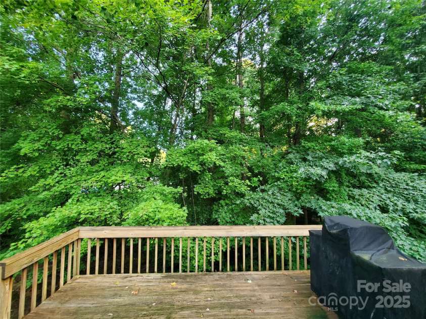 134 Millard Lane, Troutman, NC 28166.  MLS# CAR4287571, YatesRealty ID 31963. 