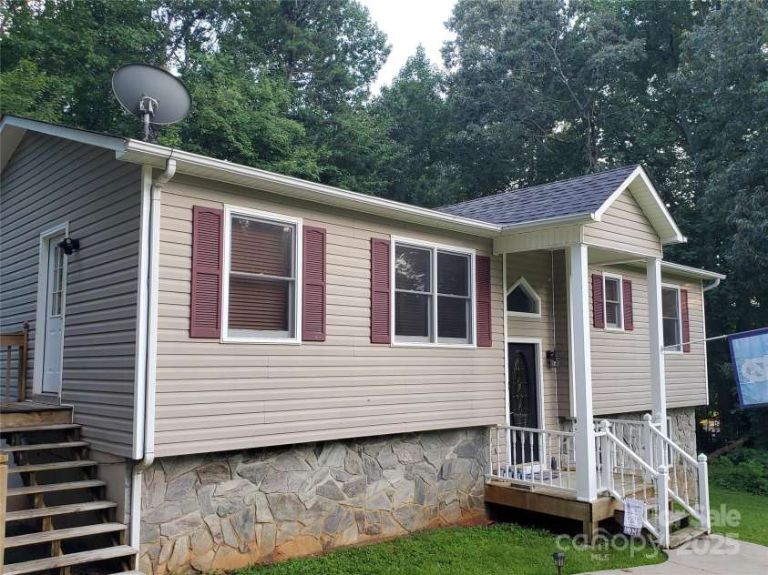 134 Millard Lane, Troutman, NC 28166.  MLS# CAR4287571, YatesRealty ID 31963. 