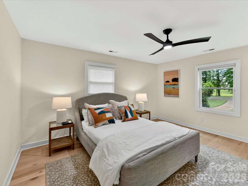 1801 Matheson Avenue, Charlotte, NC 28205.  MLS# CAR4388505, YatesRealty ID 31963. 