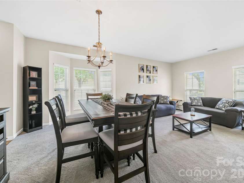 1721 Canebrook Glen, York, SC 29745.  MLS# CAR4394844, YatesRealty ID 31964. 