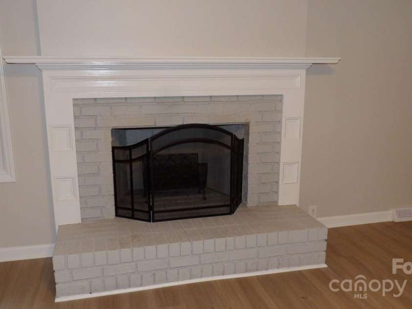 893 Woodway Lane, Rock Hill, SC 29732.  MLS# CAR4292353, YatesRealty ID 31964. Living Room Fireplace