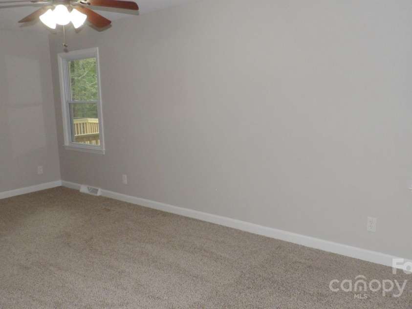 893 Woodway Lane, Rock Hill, SC 29732.  MLS# CAR4292353, YatesRealty ID 31964. Primary Suite Bedroom