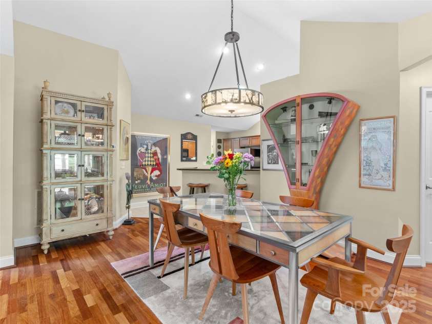 32 Mountain Meadow Circle, Weaverville, NC 28787.  MLS# CAR4290128, YatesRealty ID 31965. 