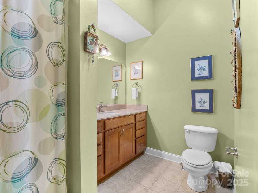 32 Mountain Meadow Circle, Weaverville, NC 28787.  MLS# CAR4290128, YatesRealty ID 31965. 