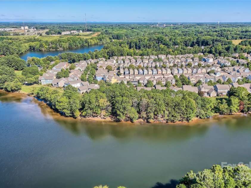 275 Bridges Farm Road, Mooresville, NC 28115.  MLS# CAR4244673, YatesRealty ID 31968. 