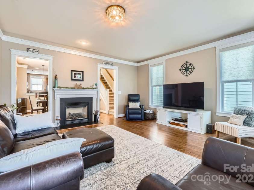 275 Bridges Farm Road, Mooresville, NC 28115.  MLS# CAR4244673, YatesRealty ID 31968. Gorgeous hardwood flooring throughout the first floor