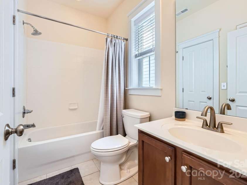 275 Bridges Farm Road, Mooresville, NC 28115.  MLS# CAR4244673, YatesRealty ID 31968. Secondary bath - toilet and faucet updated