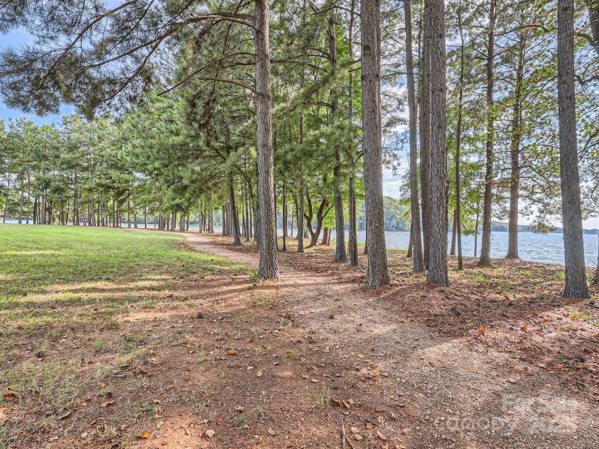 275 Bridges Farm Road, Mooresville, NC 28115.  MLS# CAR4244673, YatesRealty ID 31968. Walking trail
