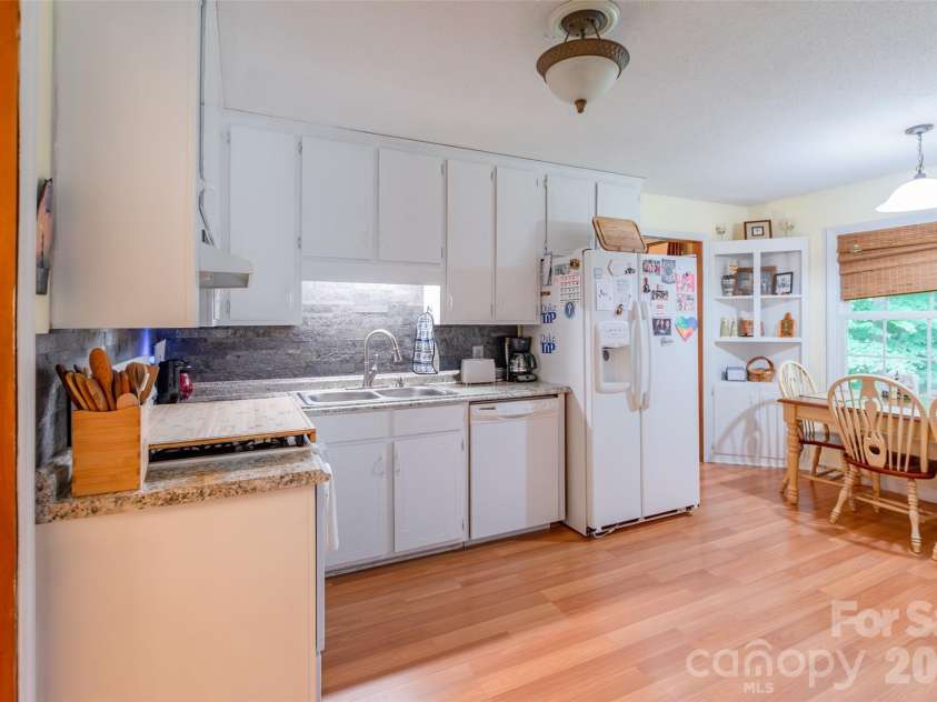 1735 Saddlewood Drive, Fort Mill, SC 29715.  MLS# CAR4388862, YatesRealty ID 31969. 