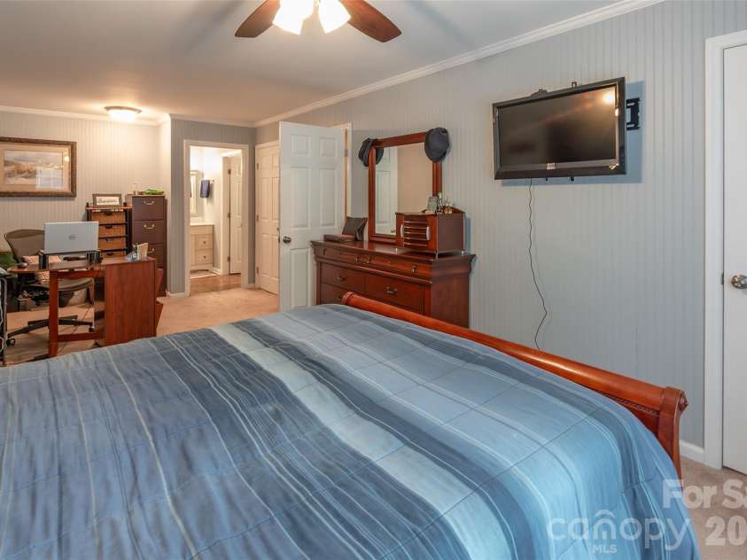 1735 Saddlewood Drive, Fort Mill, SC 29715.  MLS# CAR4388862, YatesRealty ID 31969. 