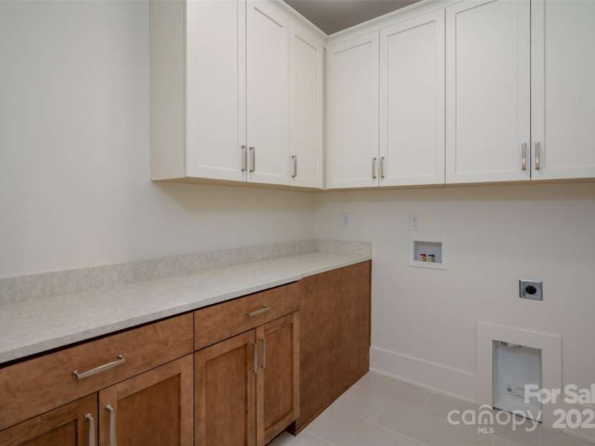 157 Silver Falls Drive, Troutman, NC 28166.  MLS# CAR4234485, YatesRealty ID 3197. 