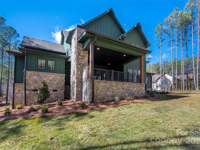 157 Silver Falls Drive, Troutman, NC 28166.  MLS# CAR4234485, YatesRealty ID 3197. 