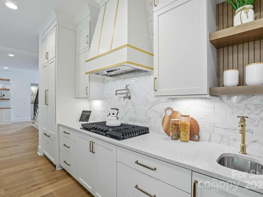 157 Silver Falls Drive, Troutman, NC 28166.  MLS# CAR4280404, YatesRealty ID 3197. 