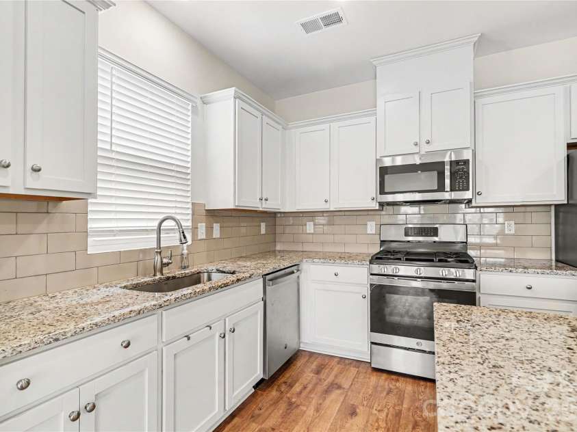 5222 Maynard Hill Drive, Monroe, NC 28110.  MLS# CAR4386034, YatesRealty ID 31971. 