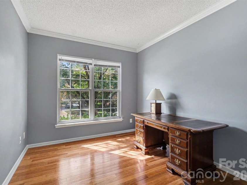 10422 Baskerville Avenue, Charlotte, NC 28269.  MLS# CAR4392642, YatesRealty ID 31972. 