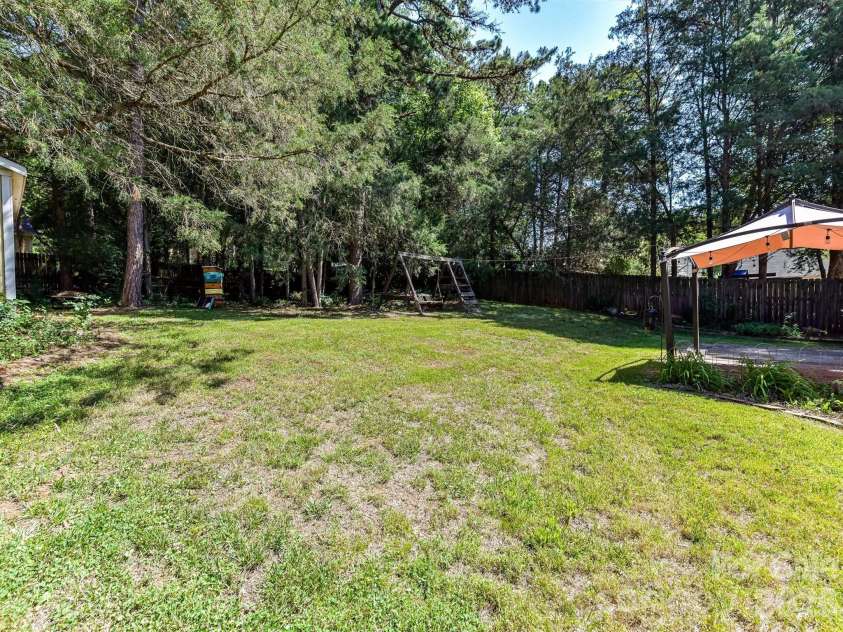 13421 Baker Mills Road, Pineville, NC 28134.  MLS# CAR4394375, YatesRealty ID 31976. 