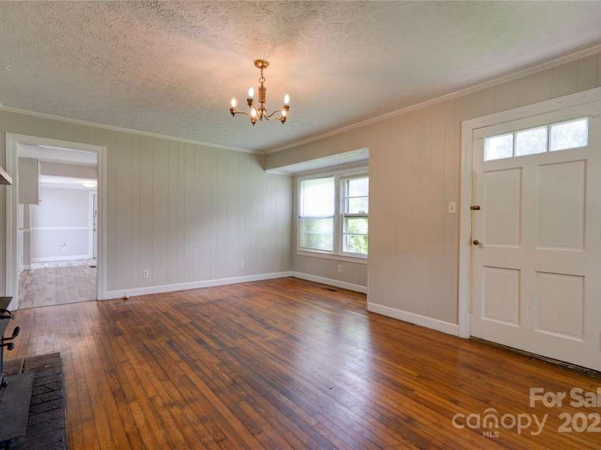 1414 Post Road, Shelby, NC 28152.  MLS# CAR4231976, YatesRealty ID 31978. 