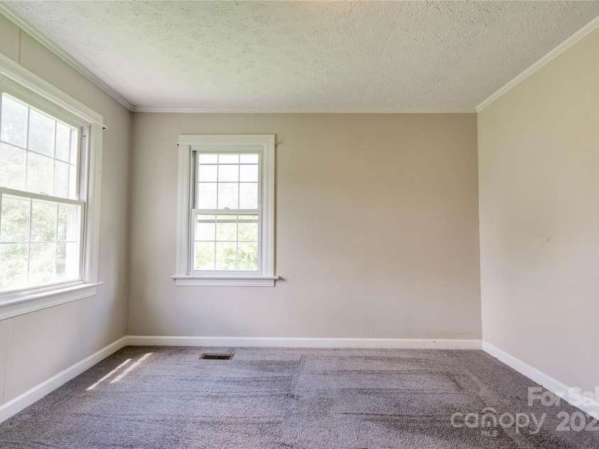 1414 Post Road, Shelby, NC 28152.  MLS# CAR4231976, YatesRealty ID 31978. 