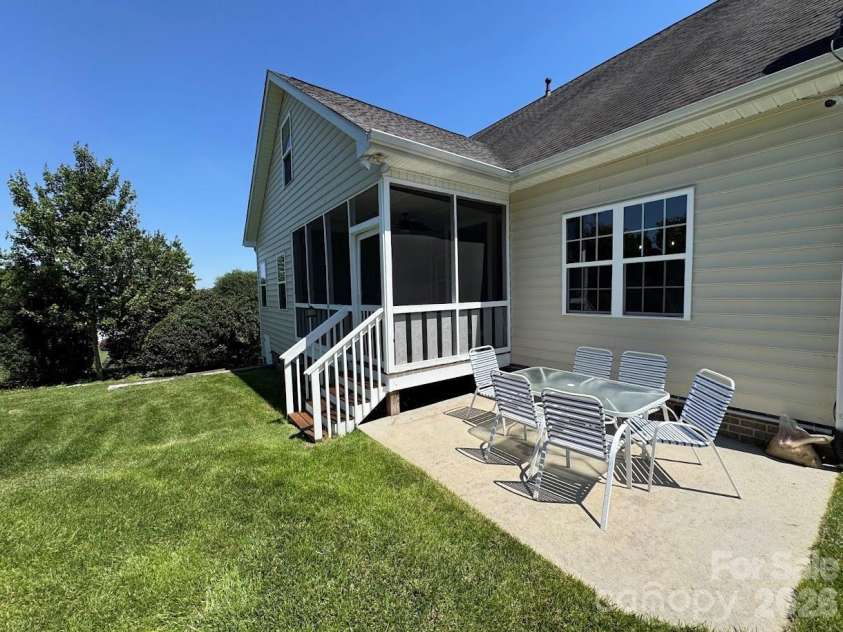 5184 Norway Lane, Rock Hill, SC 29732.  MLS# CAR4391699, YatesRealty ID 31978. 