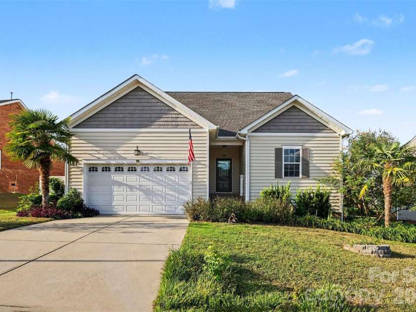 5184 Norway Lane, Rock Hill, SC 29732.  MLS# CAR4427448, YatesRealty ID 31978. 
