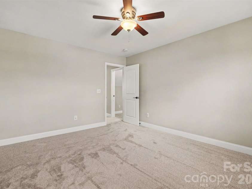 5184 Norway Lane, Rock Hill, SC 29732.  MLS# CAR4427448, YatesRealty ID 31978. 